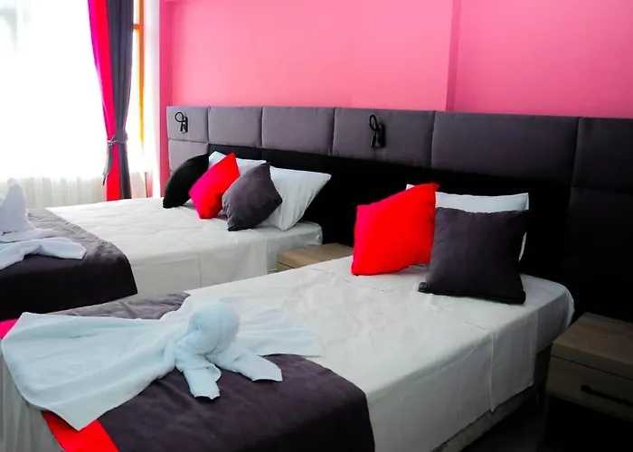 Port Hotel