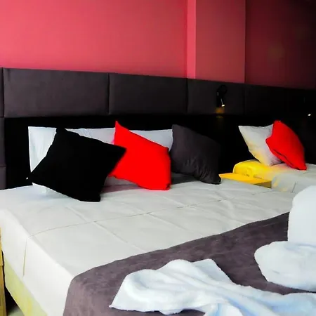 Port Garden 3*